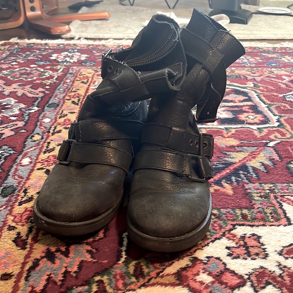 Ash Leather Combat Style Boot